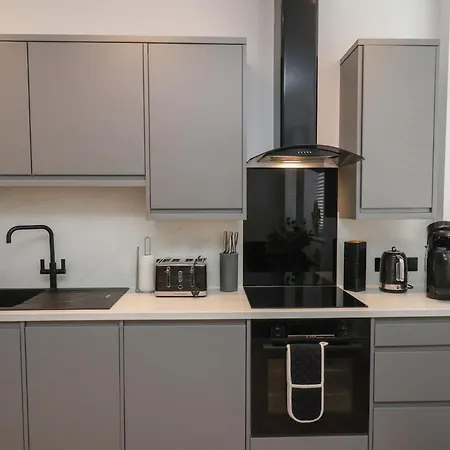2 Bedroom Deluxe Scarborough
