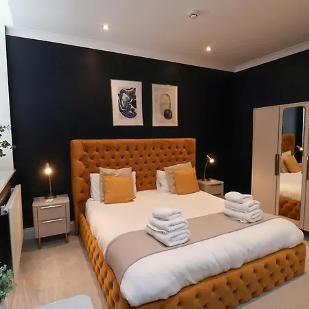 2 Bedroom Deluxe * Scarborough