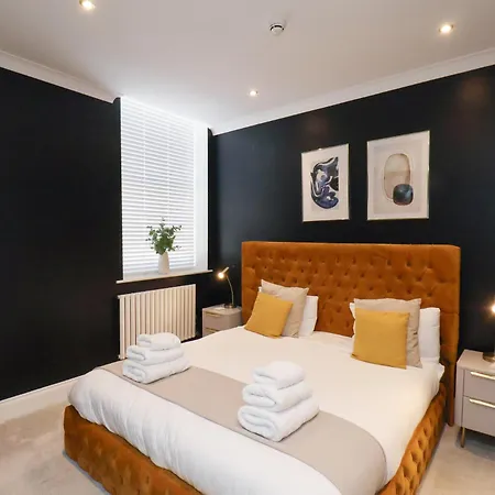 2 Bedroom Deluxe *